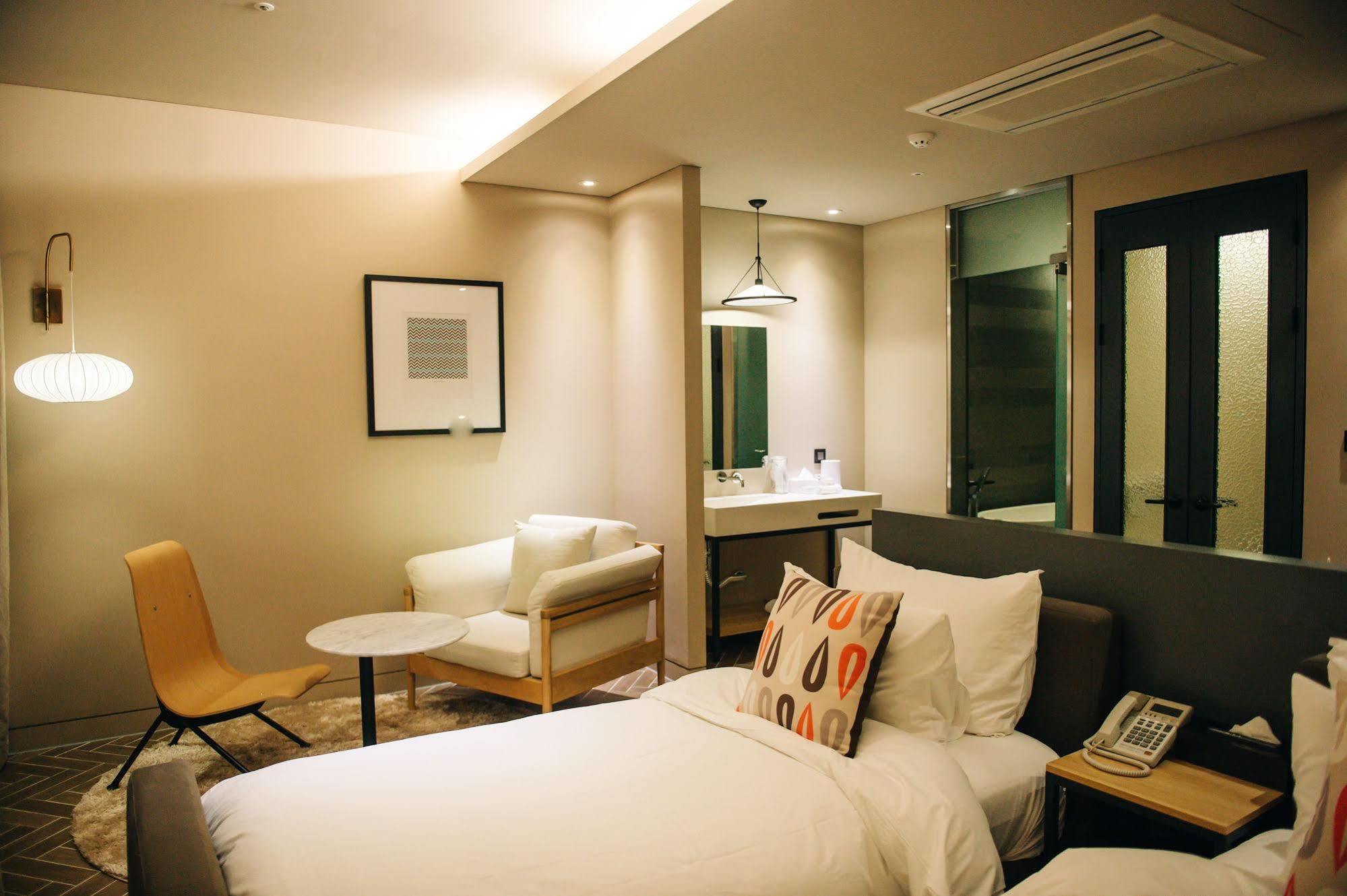 Hotel Lacky דאג'און מראה חיצוני תמונה